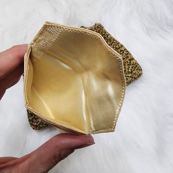 Vintage unbranded glass seed beaded gold, red & green clutch chain handle purse - Picture 11 of 16